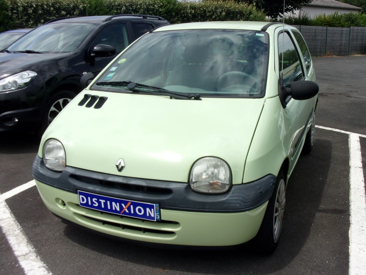 RENAULT TWINGO